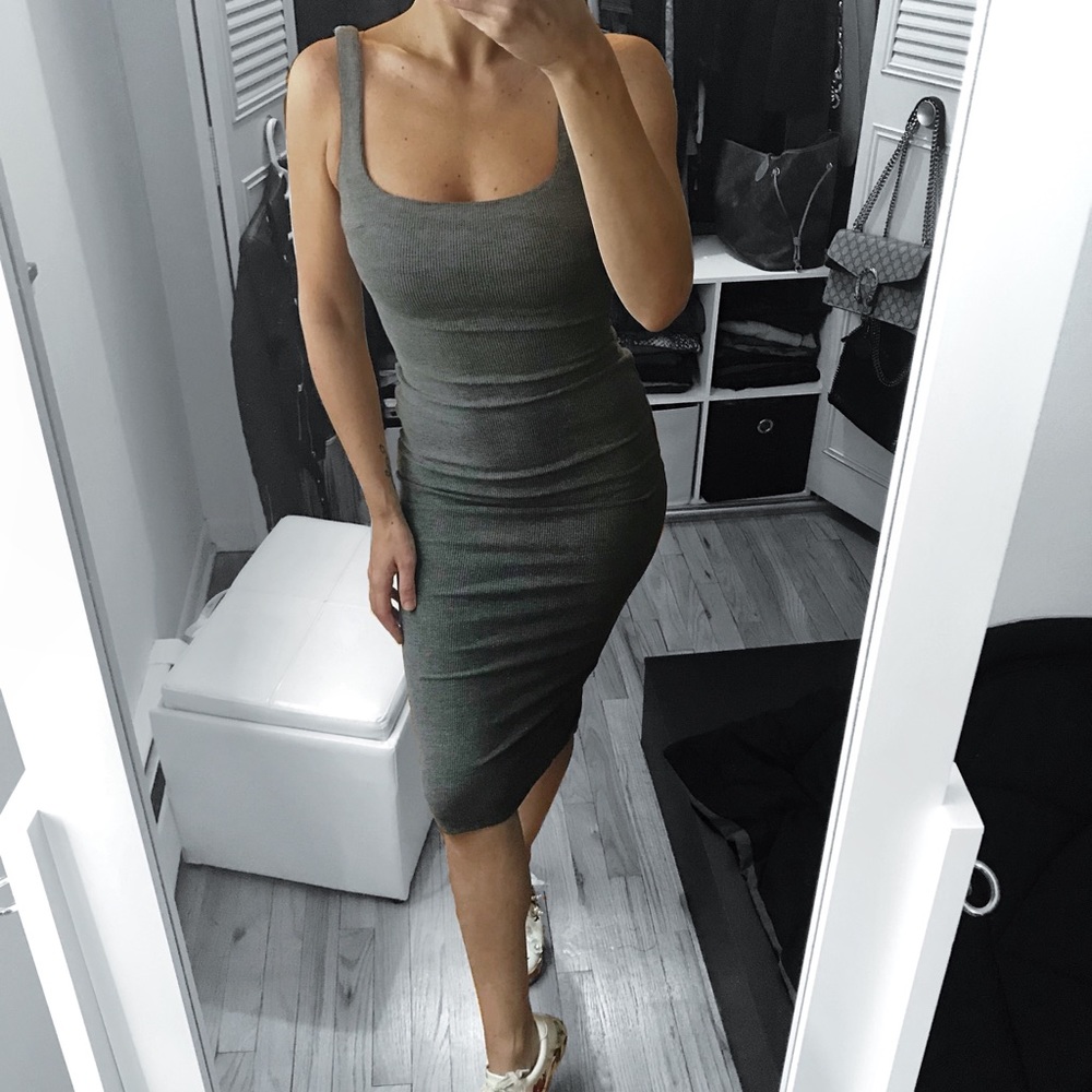 LAST1✨Charcoal Ribbed Midi Dress